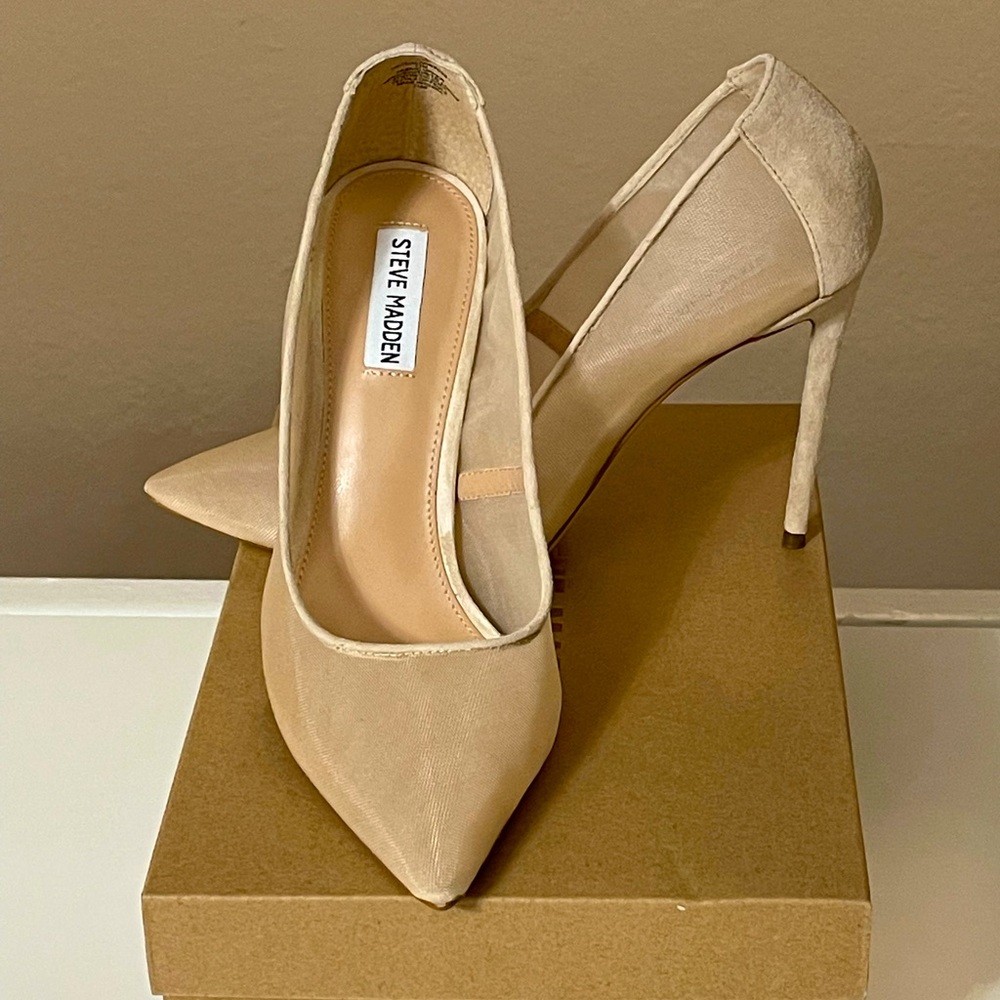 BRAND NIB Steve Madden MESHLUV nude heels size 11